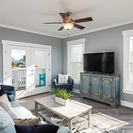 Carried Away By Meyer Vacation Rentals-2